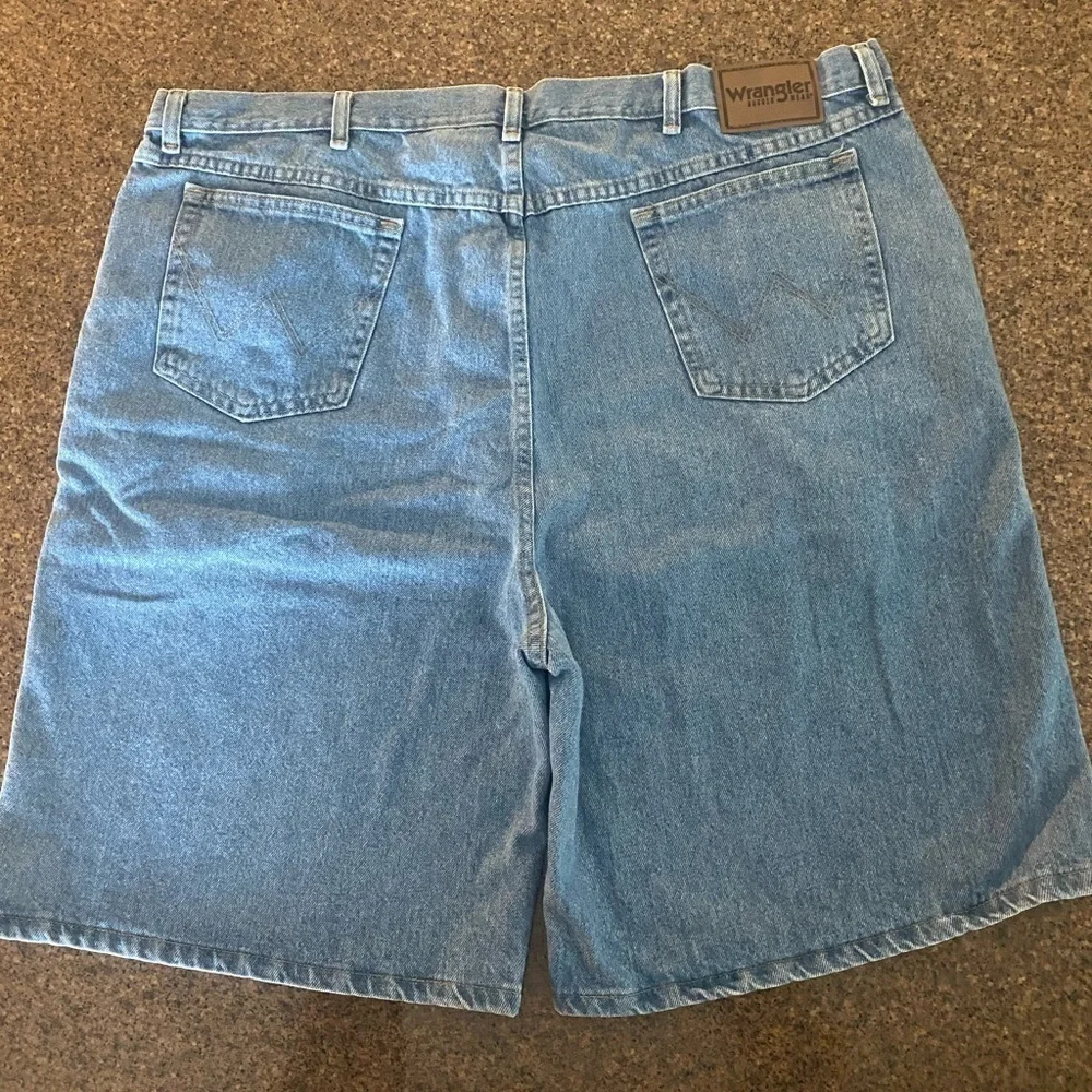 Wrangler Rugged Wear Shorts NWOT​​​​​​​​​​ - Picture 3 of 5